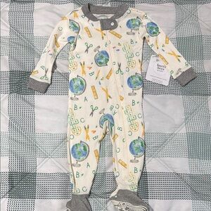 Burt’s Bees Unisex Supplies Sleeper Size 3-6months NWT